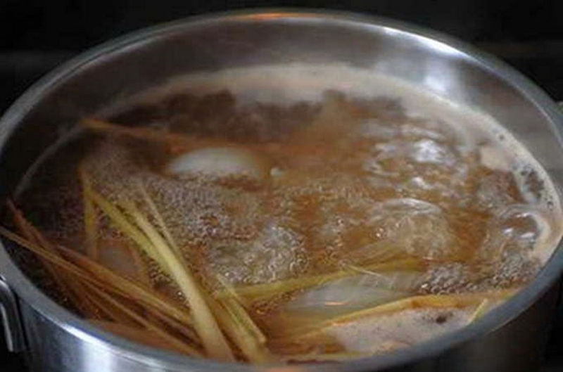 Bún bò chóc